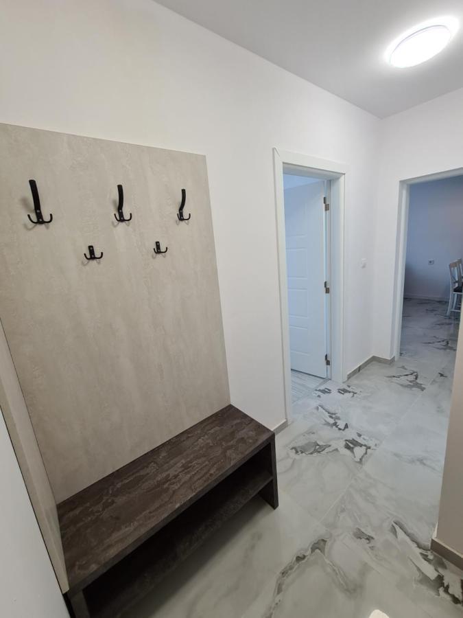 Dolphin Beach Apart Obzor Extérieur photo